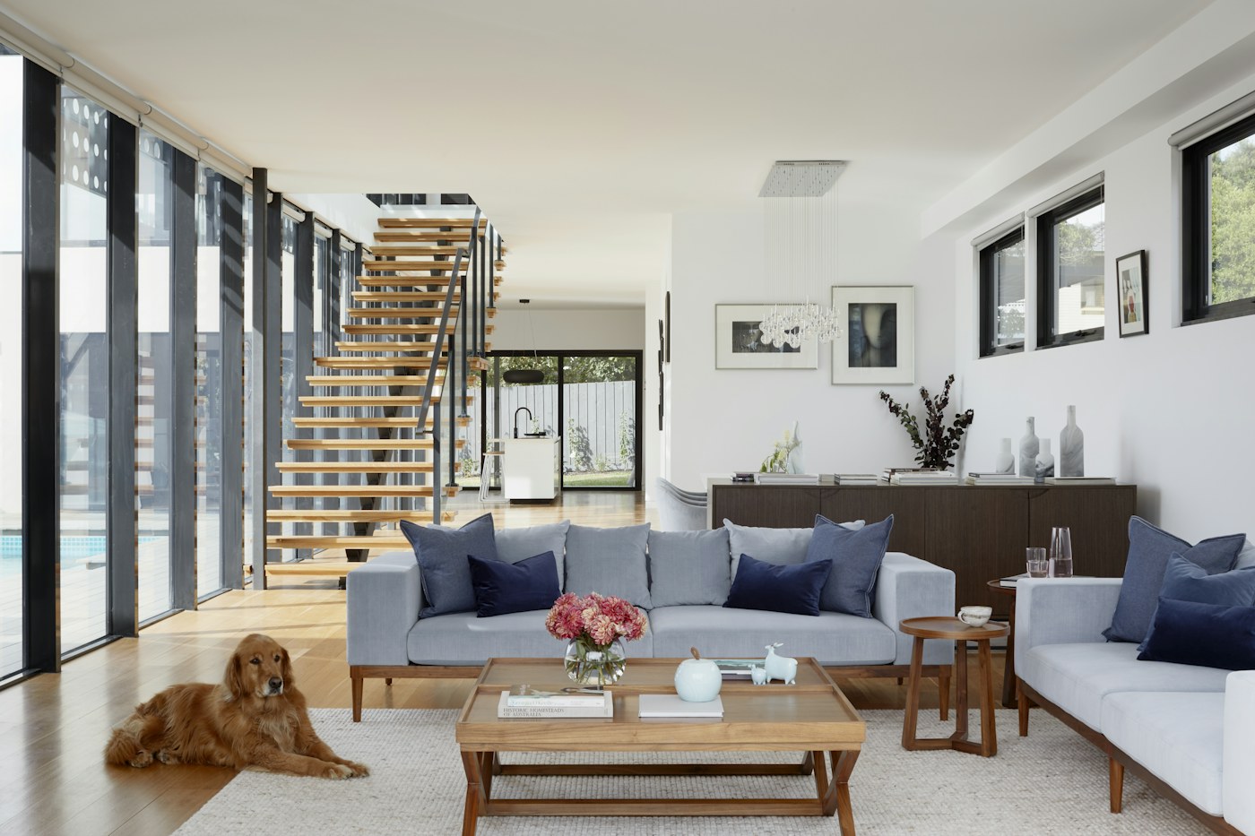 Modern outdoor living area